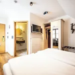 Weinhotel Restaurant Klostermuehle Ξενοδοχείο