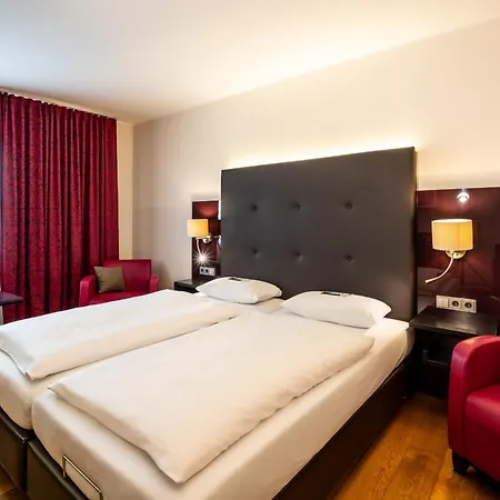 Weinhotel Restaurant Klostermuehle Отель Ockfen