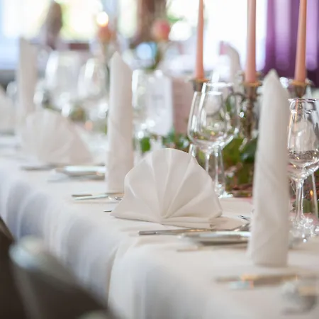 Weinhotel Restaurant Klostermuehle 3* Ockfen