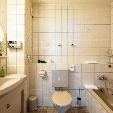 Отель Weinhotel Restaurant Klostermuehle Ockfen