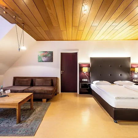 Weinhotel Restaurant Klostermuehle Отель 3*