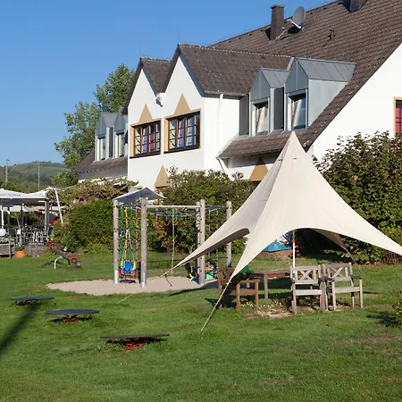 Отель Weinhotel Restaurant Klostermuehle