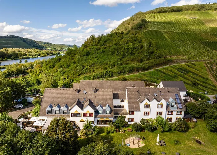 Weinhotel Restaurant Klostermuehle Hotel