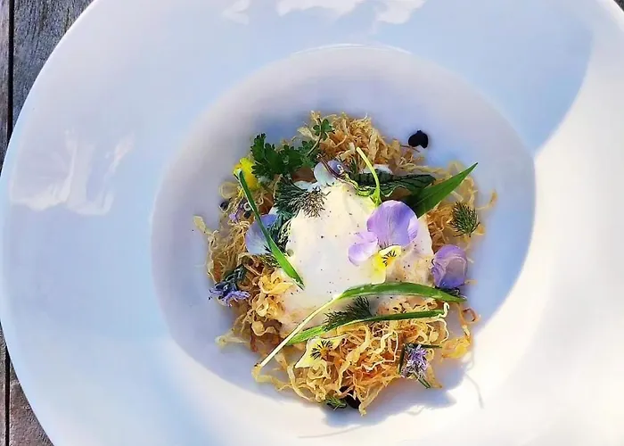 Weinhotel Restaurant Klostermuehle 3*