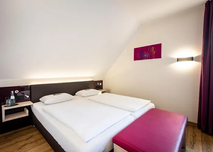 Weinhotel Restaurant Klostermuehle 3*