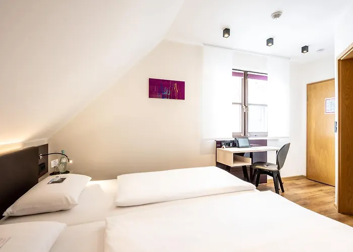 מלון Weinhotel Restaurant Klostermuehle